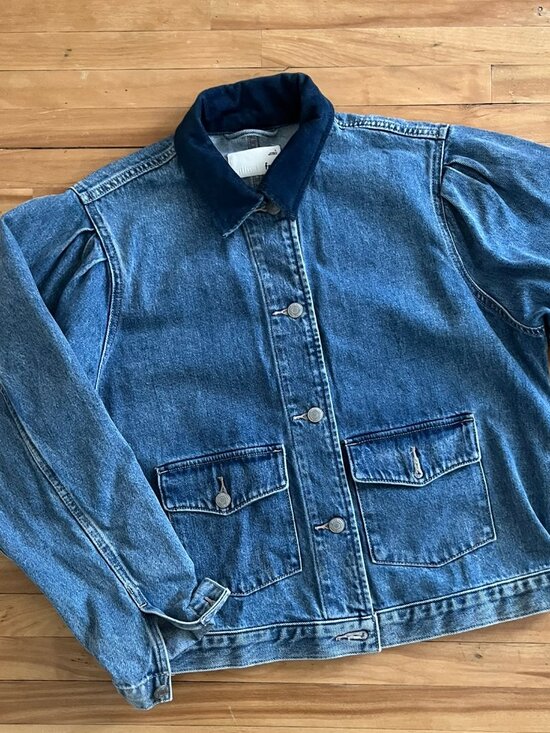 Wilfred Jackets & Blazers - Cropped Aritzia denim jacket with corduroy collar size L